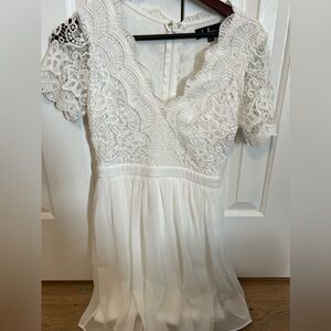 White lulu dress size small